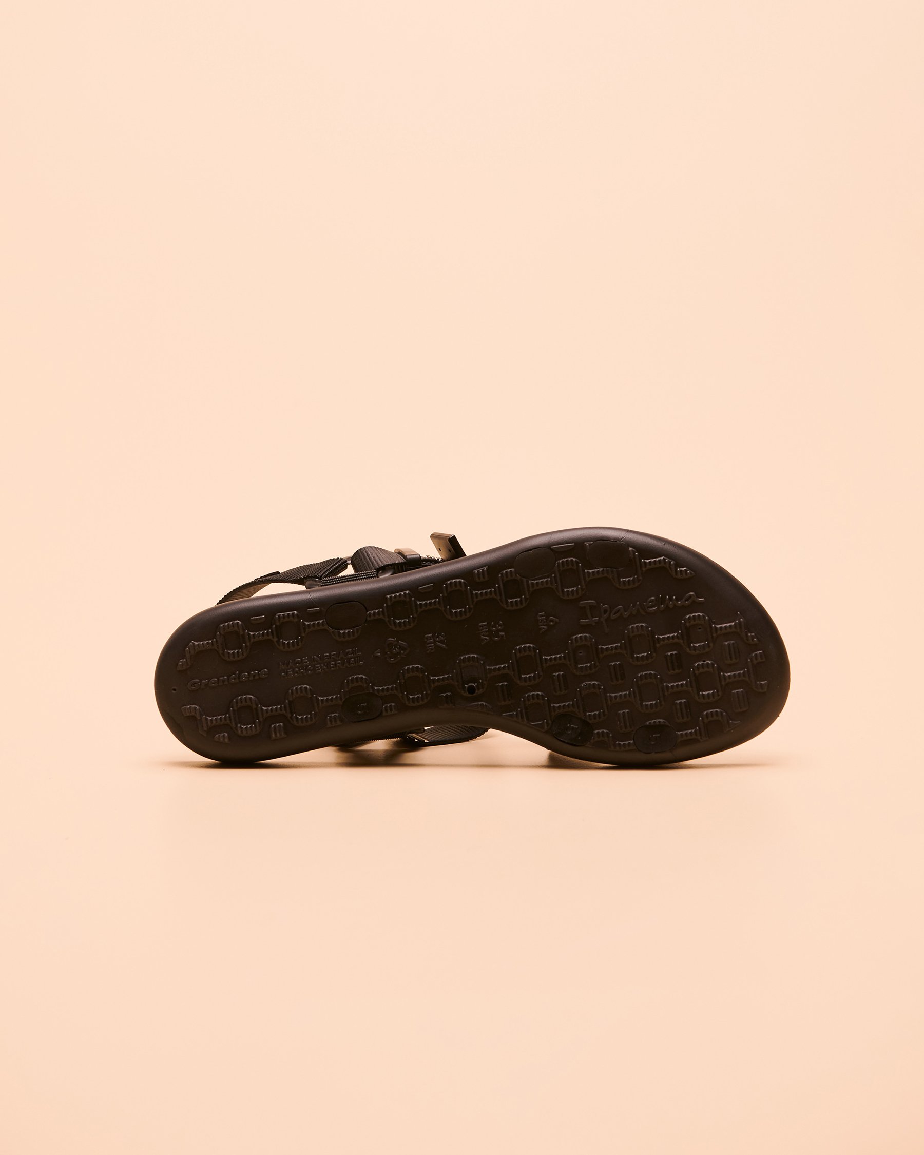 IPANEMA HIT PAPETE Sandals Black 26700 - View5