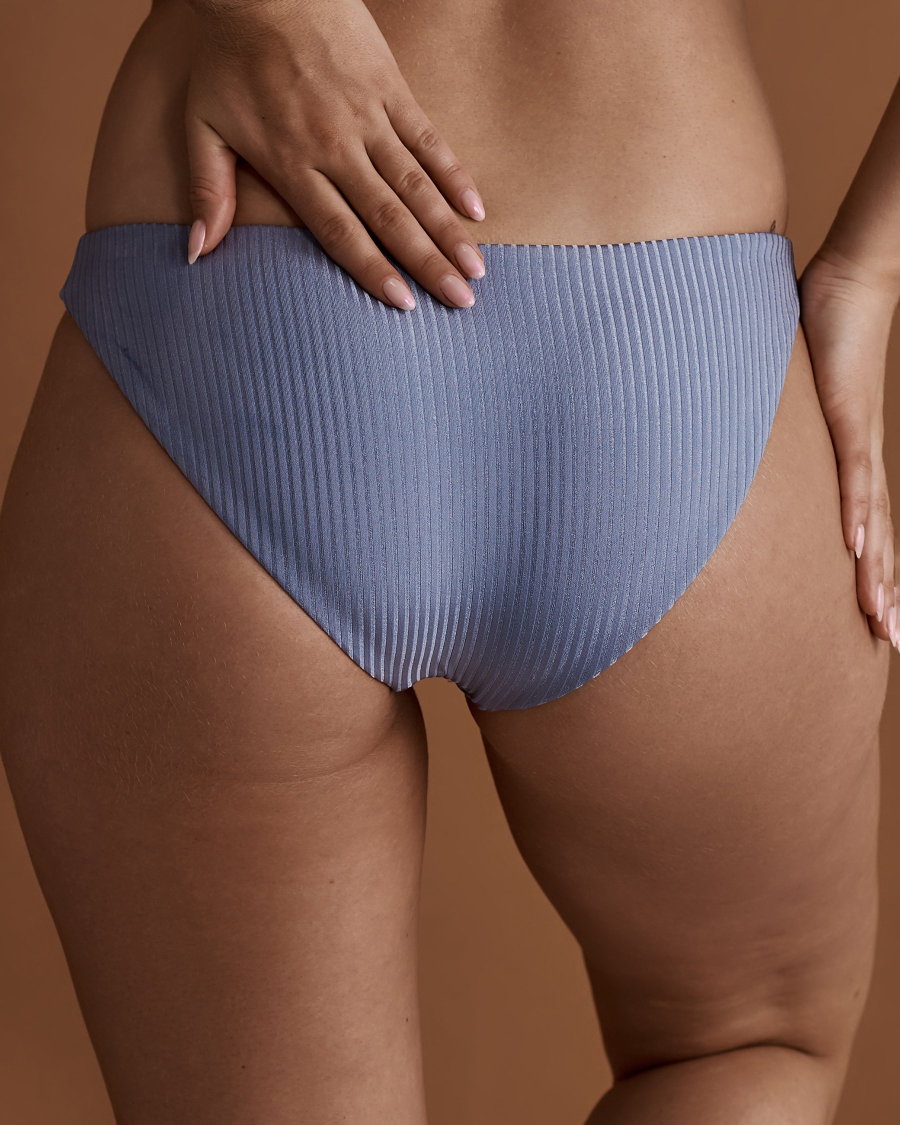 VITAMIN A Bas de bikini Midori ECOTEX Bleu pâle 160NB - View3