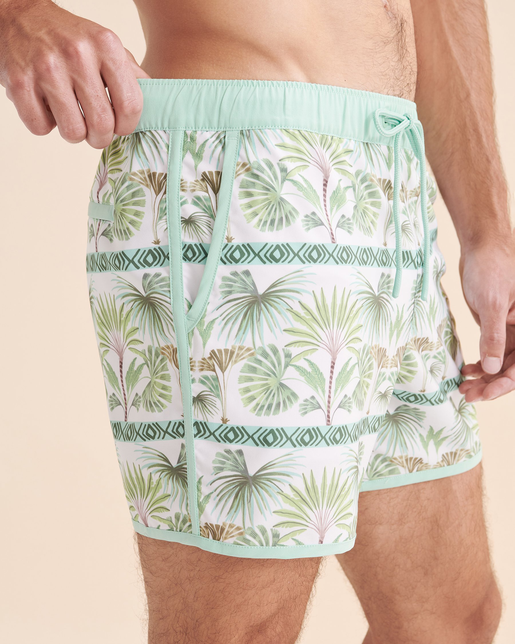 EVERYDAY SUNDAY Topic Illusion Volley Swimsuit (3) Cypress Tree ESBEAM01007 - View4