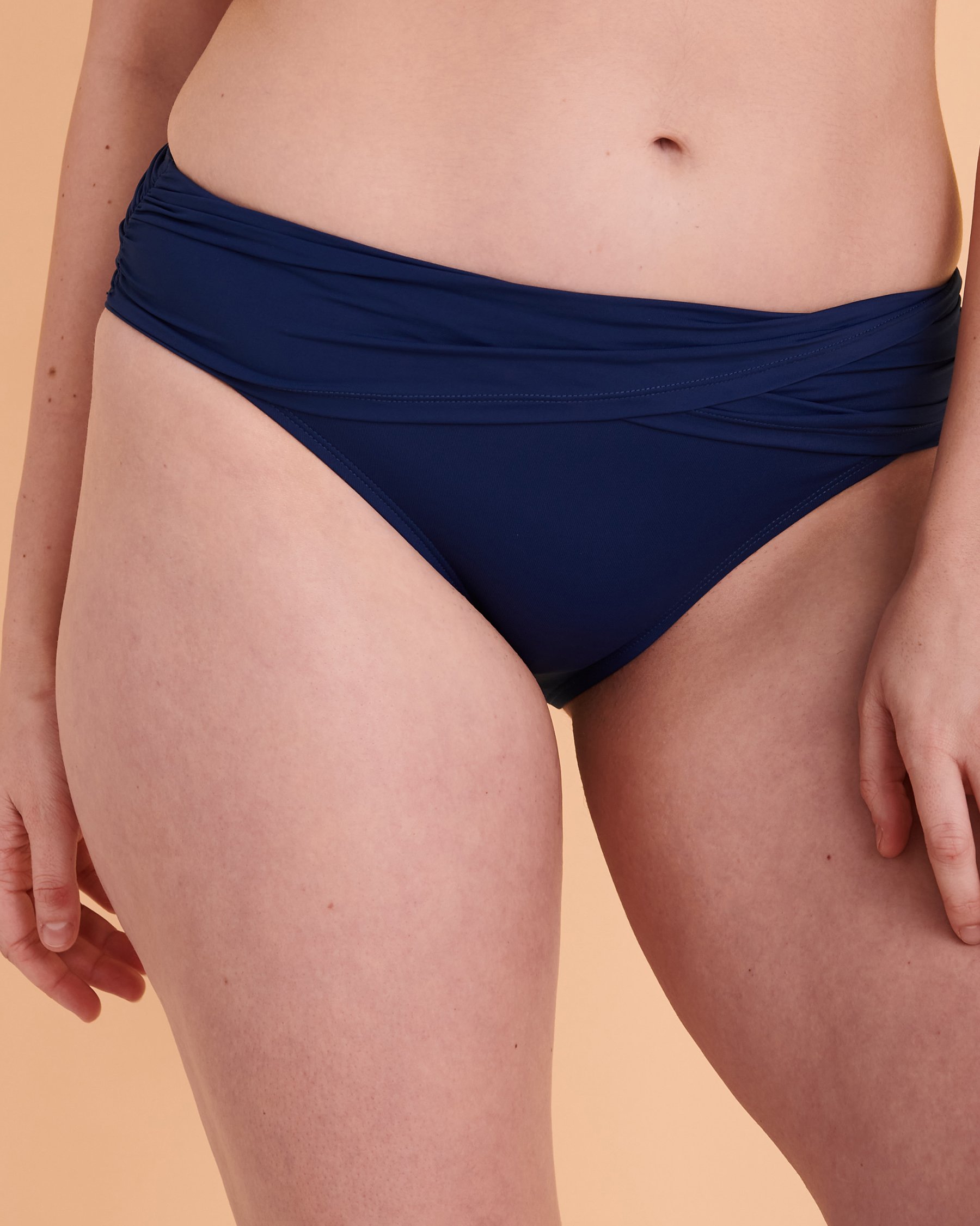 BLEU ROD BEATTIE Bas de bikini bande de taille torsadée KORE Marine RBKK00511H - View1