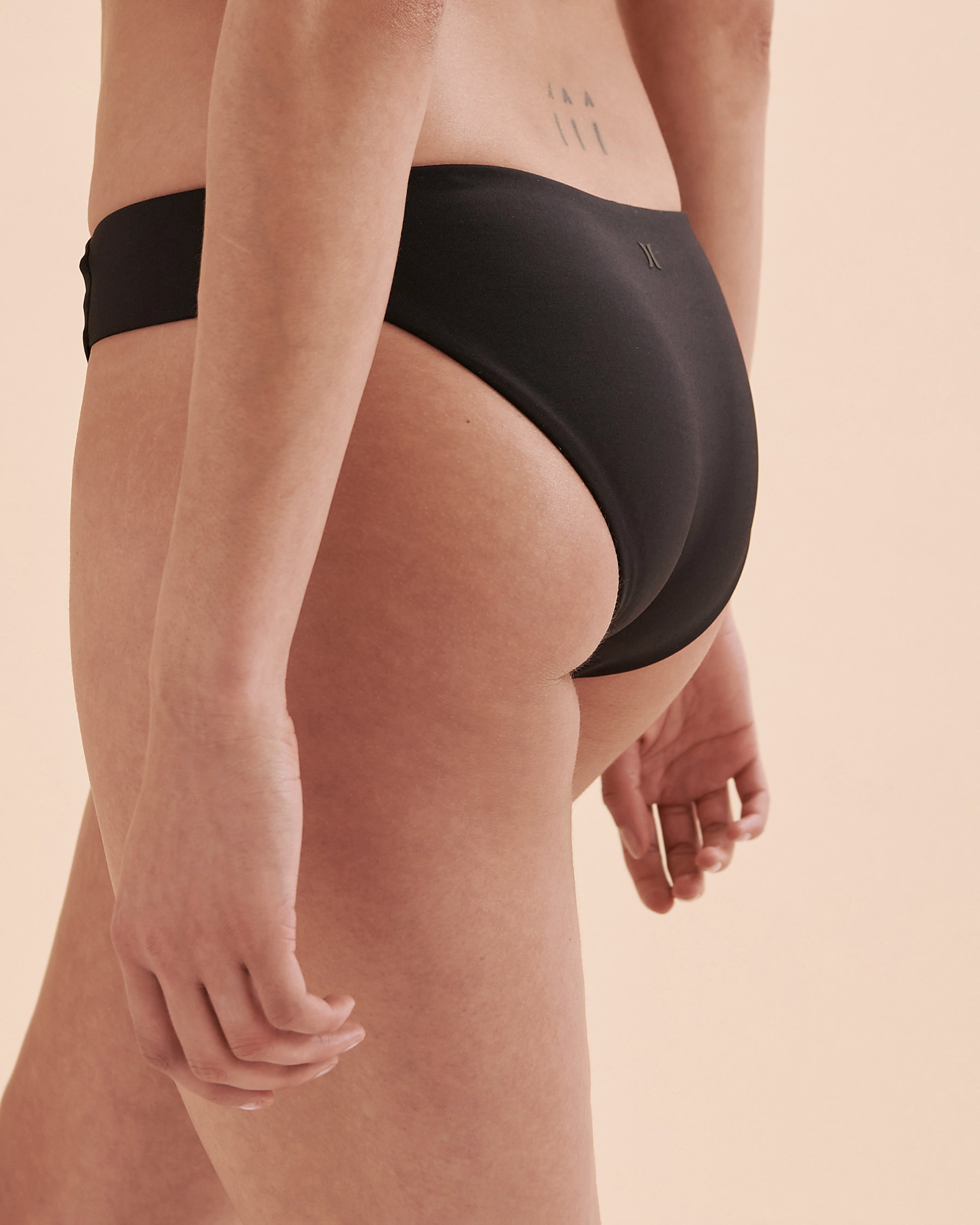 HURLEY Bas de bikini couvrant MAX SOLID Noir HB1173 - Voir3