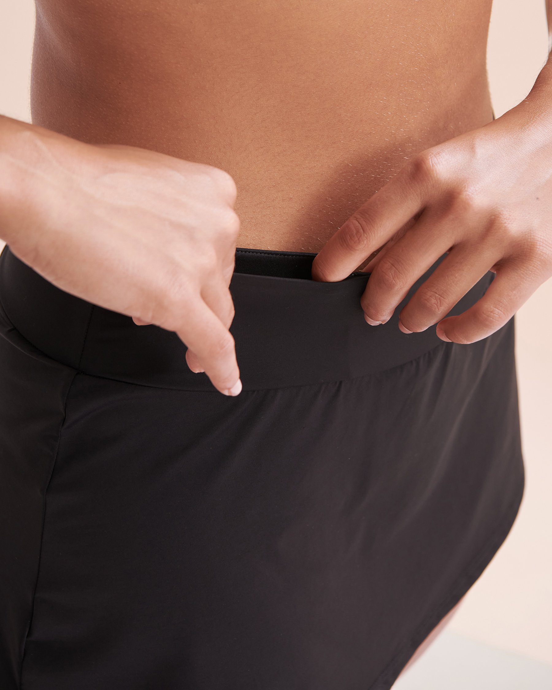 EAU DE SEA Bas de bikini jupe taille haute Noir 01300332 - Voir4