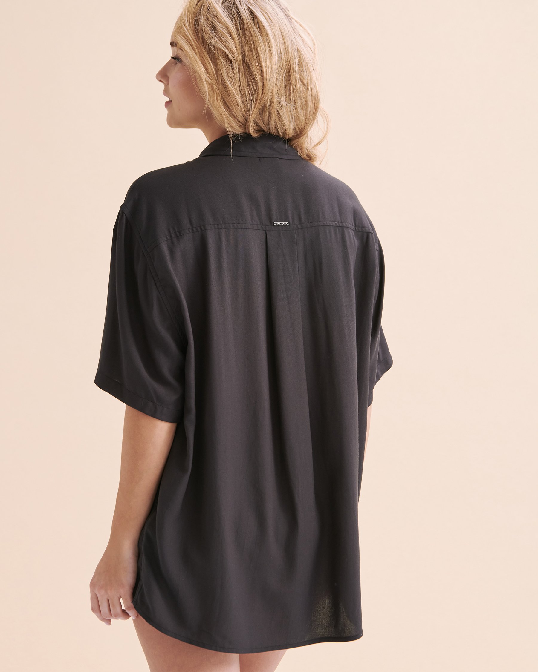 BILLABONG On Vacation Short Sleeve Shirt Black Tropical ABJWT00458 - View2