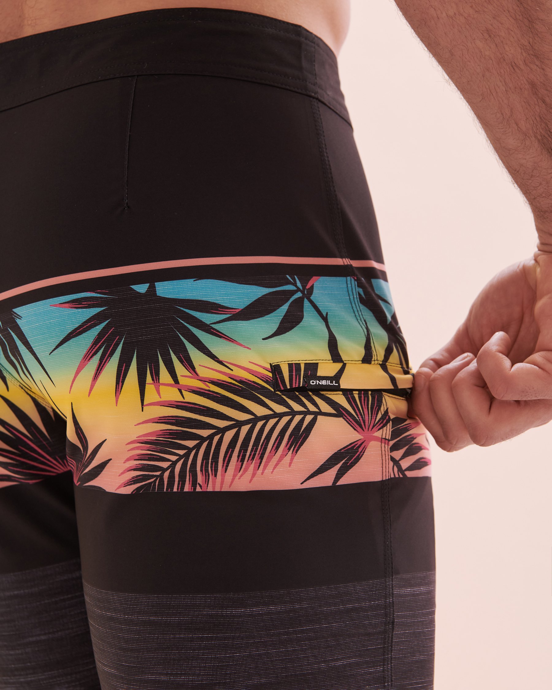 O'NEILL Maillot boardshort Hyperfreak Imprimé noir tropical SP4106010 - Voir3