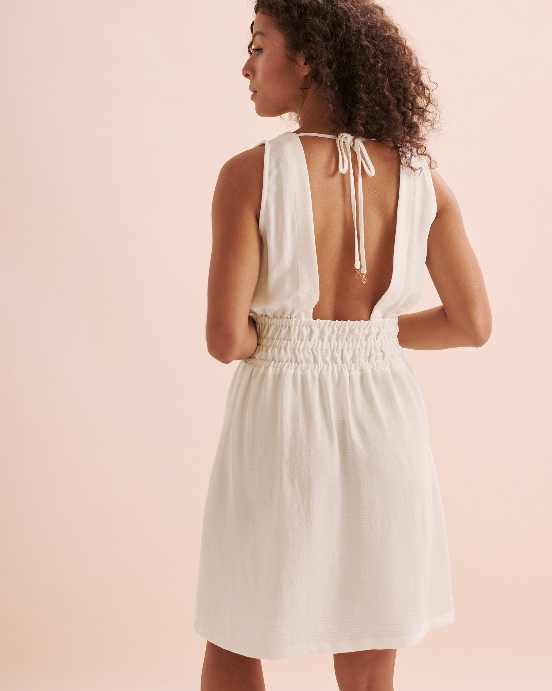 TURQUOISE COUTURE Robe courte à effet froissée Blanc 02300139 - View2