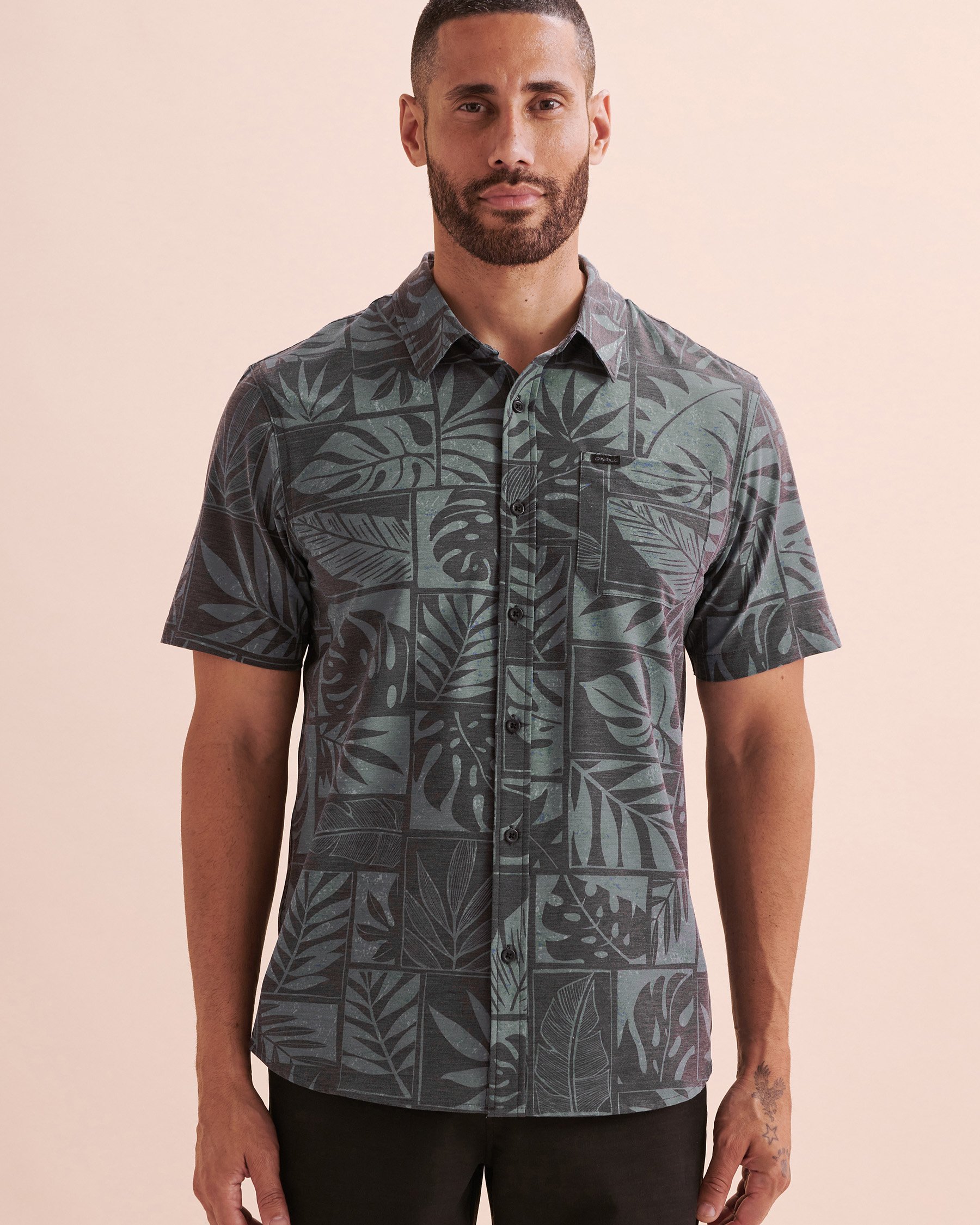 O'NEILL Trvlr UPF Traverse Short Sleeve Shirt Black & Blue SP5104103 - View4