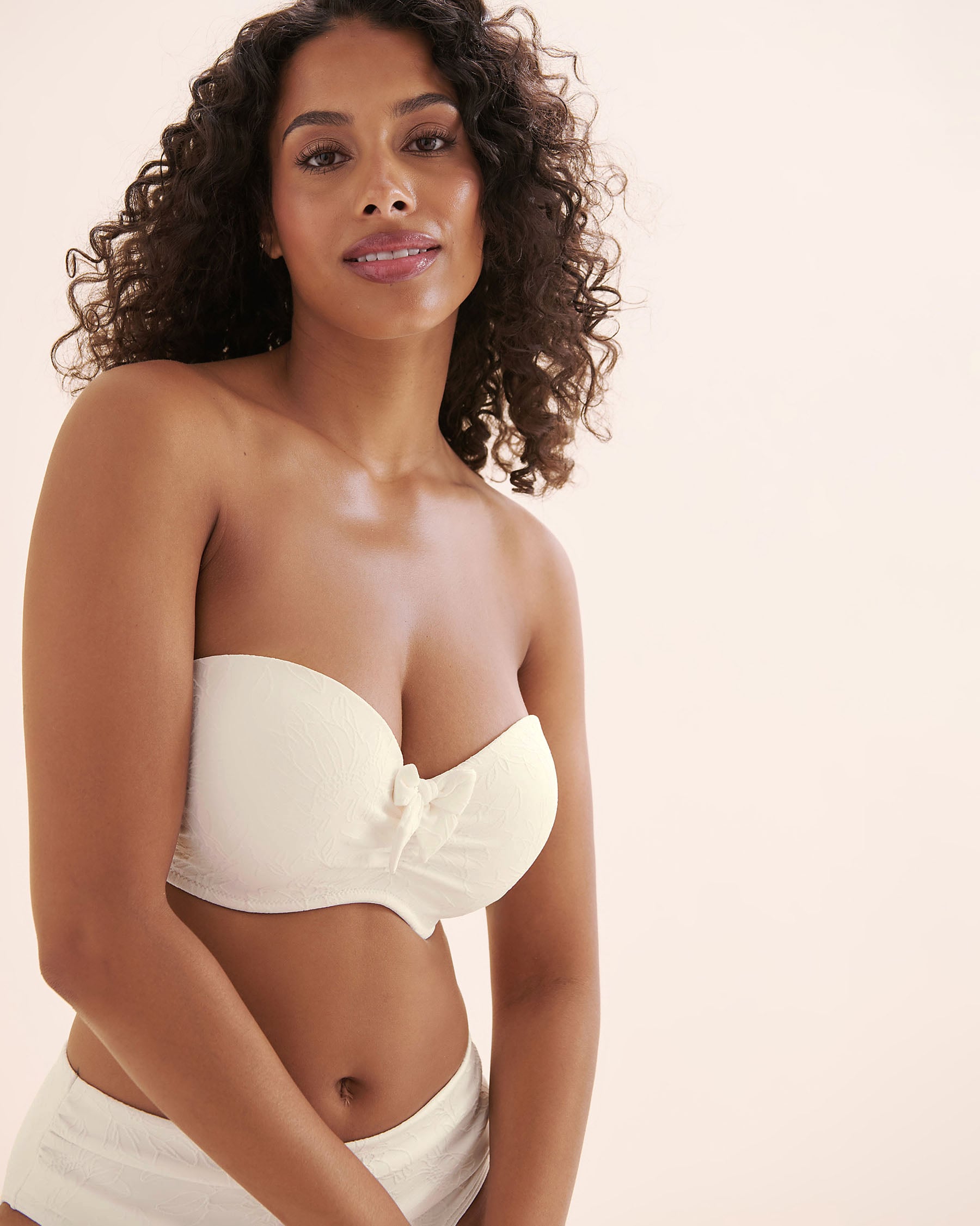 TURQUOISE COUTURE Textured D Cup Bandeau Bikini Top White 01200122 - View1