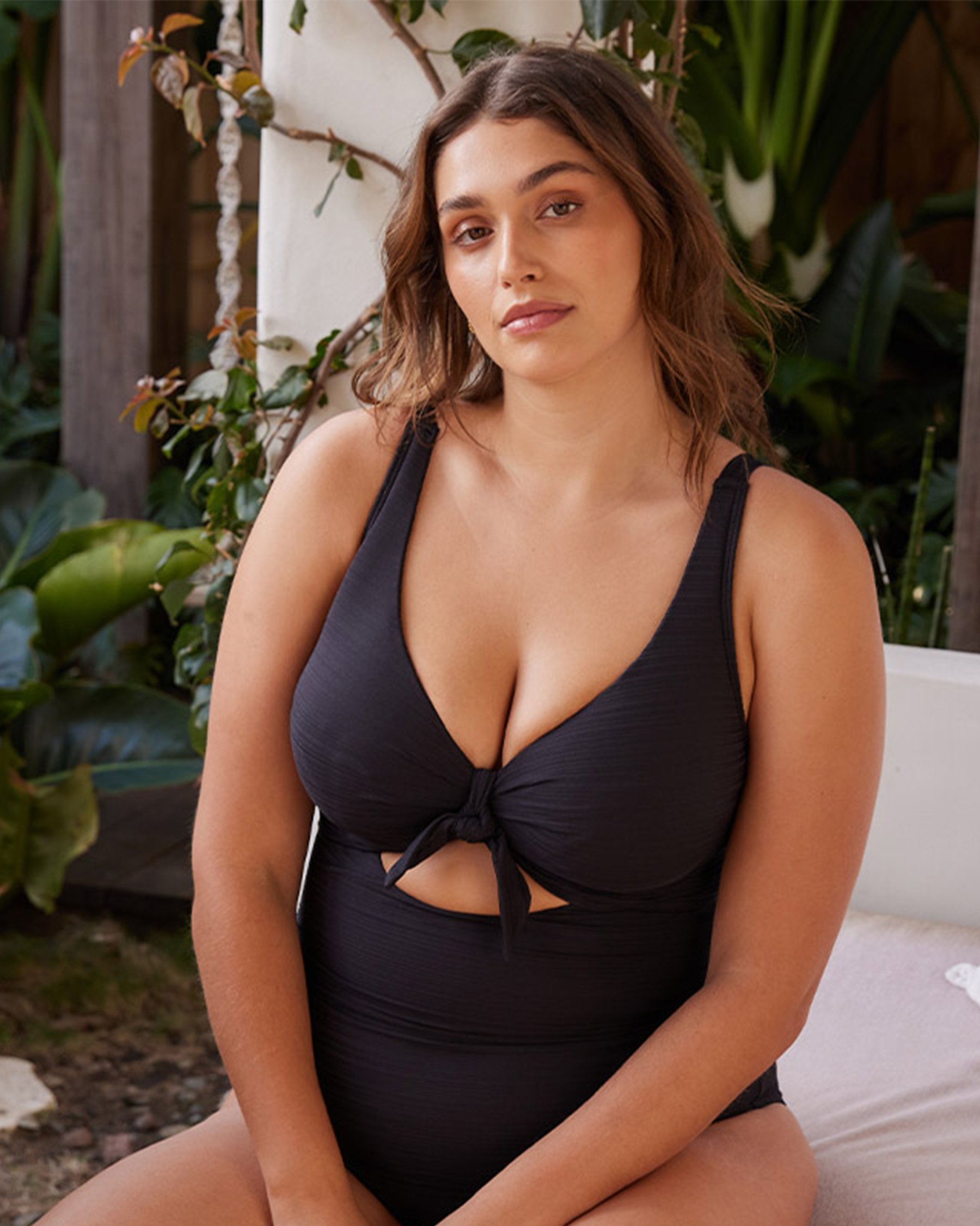 ARTESANDS Aria Cezanne D/DD Cup Cut-out One-piece Swimsuit Black AT1763GA - View2