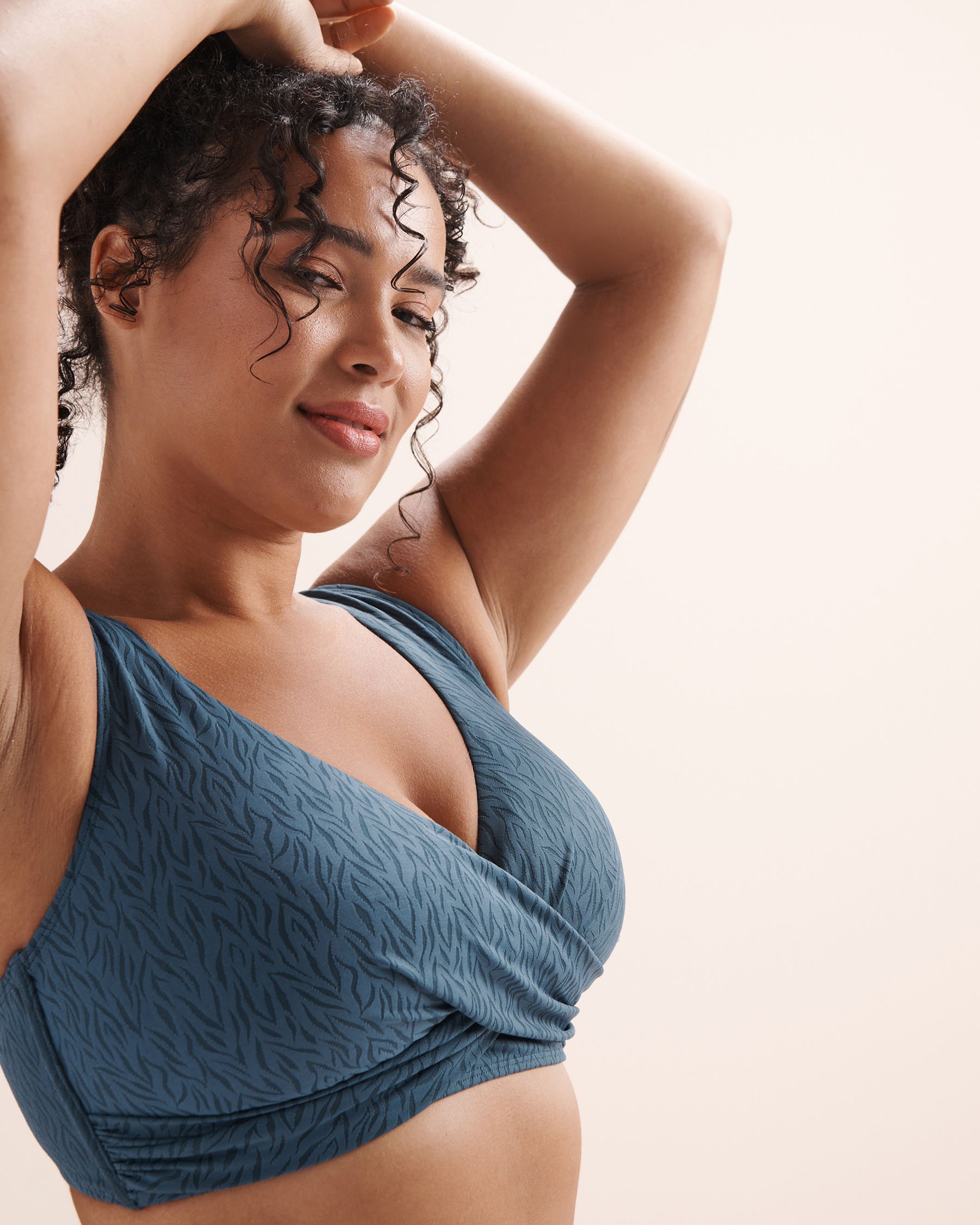 ARTESANDS Minque Delacroix D-G Cup Bikini Top Dark Blue AT3711MQ - View3