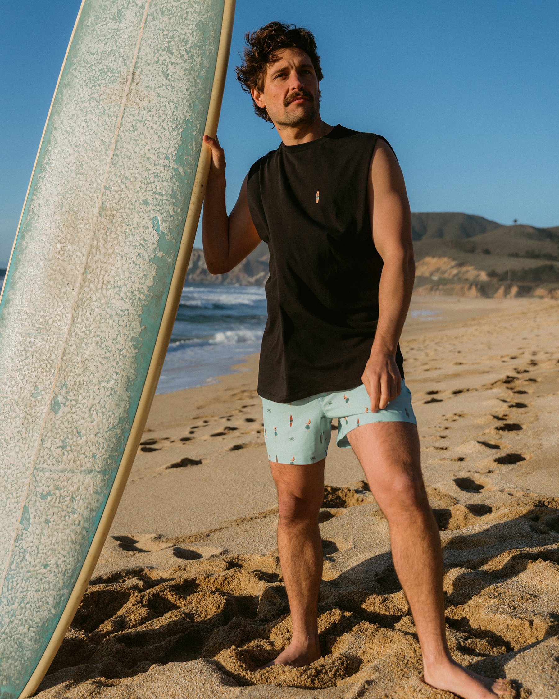 HAMABE Surfboard Crewneck Tank Top Black 04100065 - View1