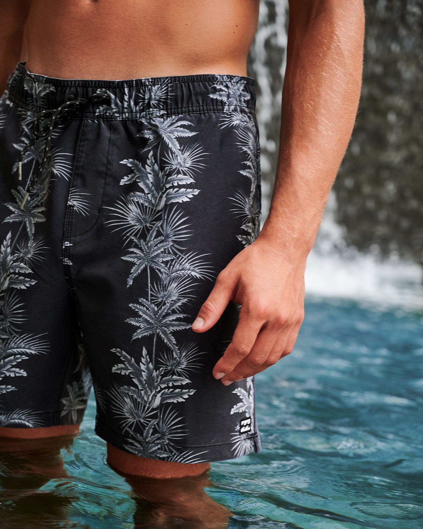 BILLABONG Maillot volley SUNDAYS LAYBACK Tropique noir ABYBS00123 - Voir1