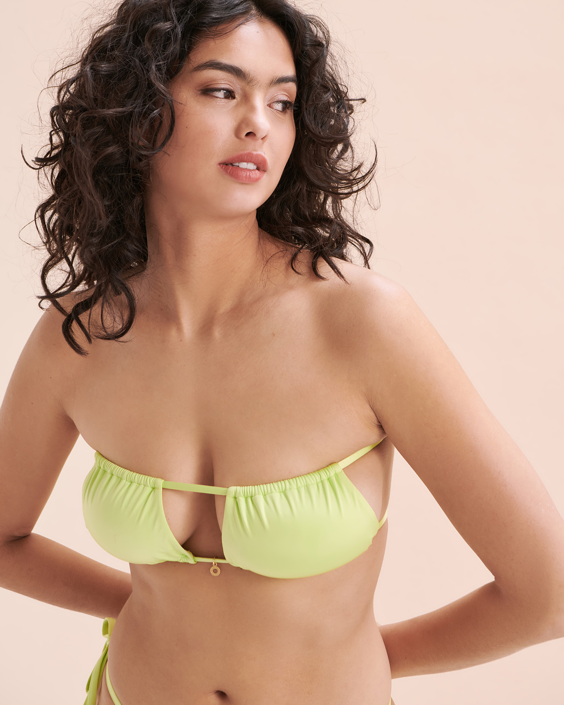 SEATONIC Bright Shiny Halter Bikini Top Lime 01100267 - View1