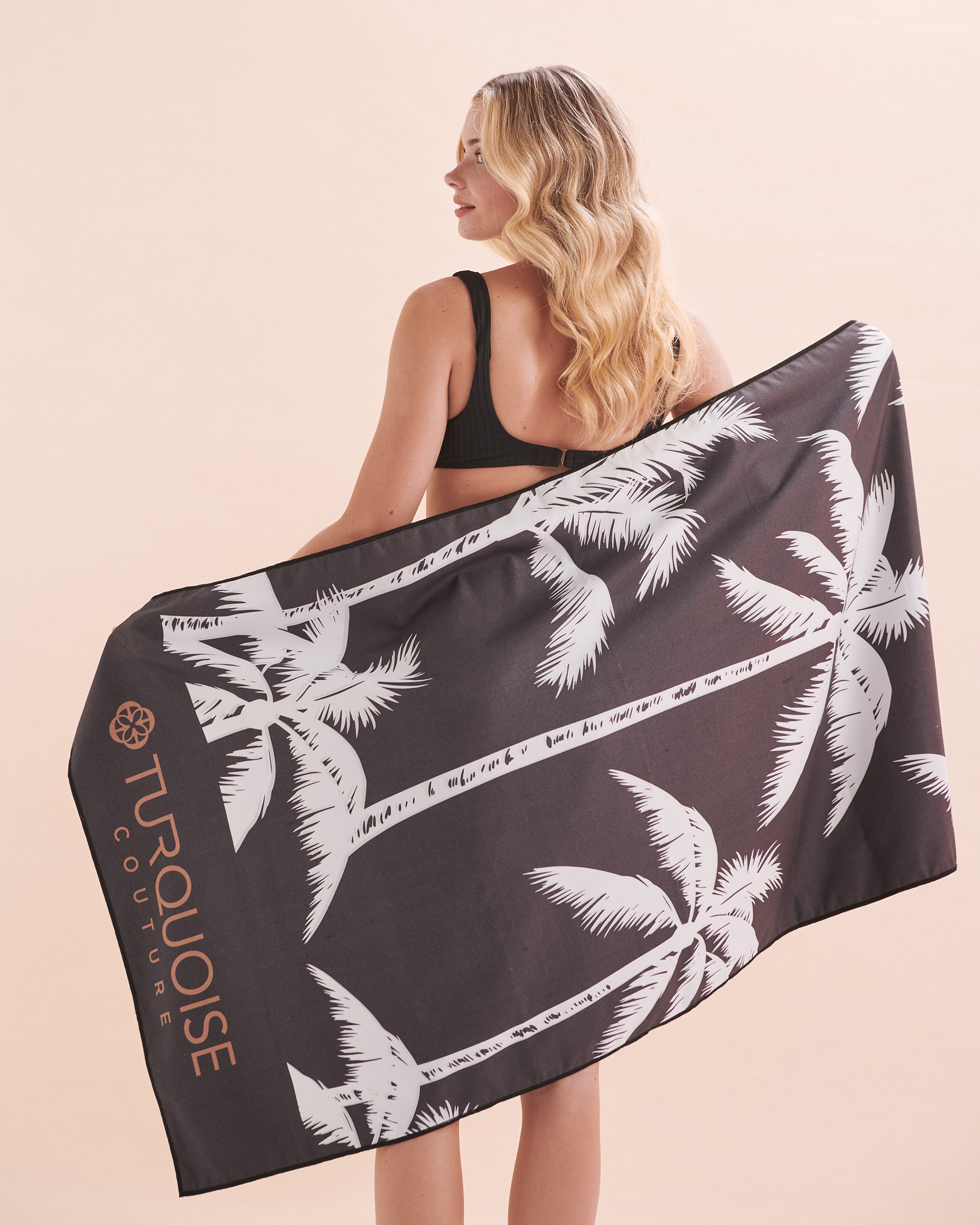 TURQUOISE COUTURE Microfiber Beach Towel Black and White Palm Trees 02500012 - View1